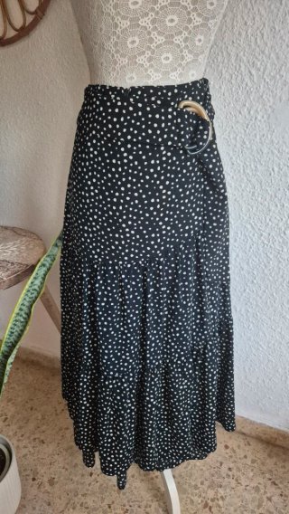 Falda larga