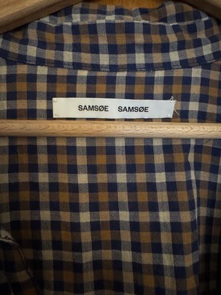 Vestido Samsoe Samsoe cuadros azul y marrón