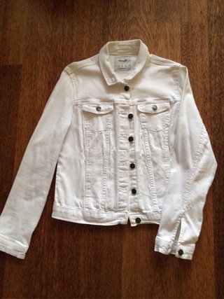 Cazadora vaquera blanca Denim Co.