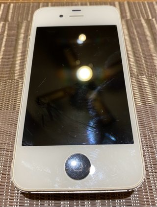 iPhone 4 Blanco y Plata