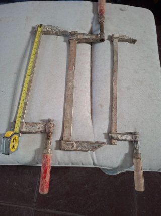 Sargentos grandes de carpintero