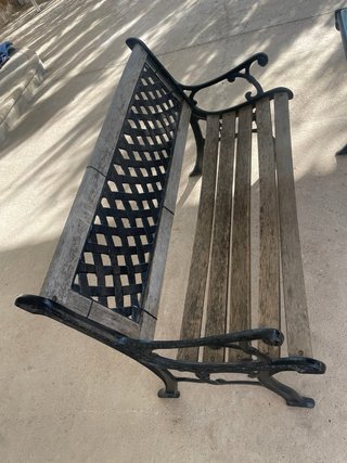 Set di Tavolo e Panchine in Ferro Battuto