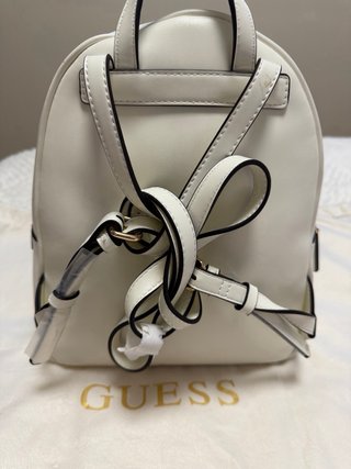 Mochila Guess Blanca con Monedero