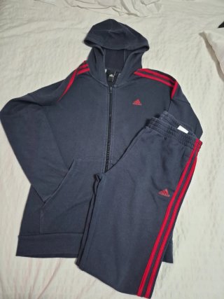 Chándal Adidas niño azul y rojo