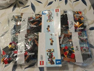 LEGO City Taller de Coches 60389 incompleto