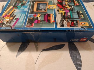 LEGO City Taller de Coches 60389 incompleto