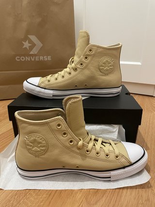 CONVERSE NUEVOS! Talla 42,5