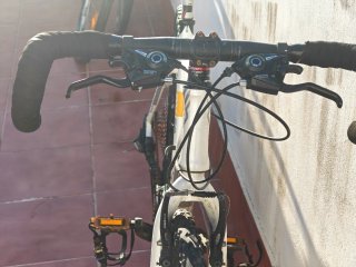 Bicicleta Gravel FELT Aluminio 29