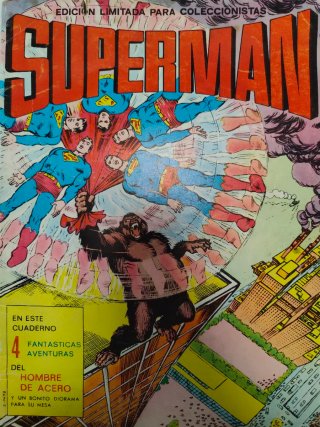 Superman cómic album gigante 4 historias 1976