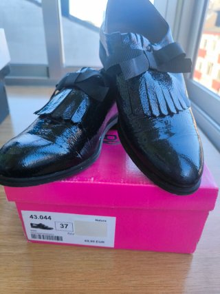 Zapatos azul oscuro con Lazo Talla 37