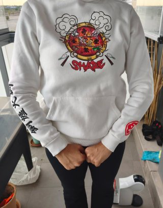Sudadera Disney x Bershka Blanca
