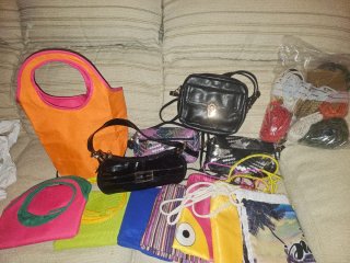 Lote Bolsos y Cinturones Varios