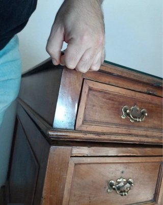 Escritorio Vintage de Madera y Cristal