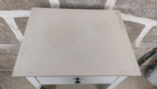 Mesa Auxiliar Artesanal de Madera