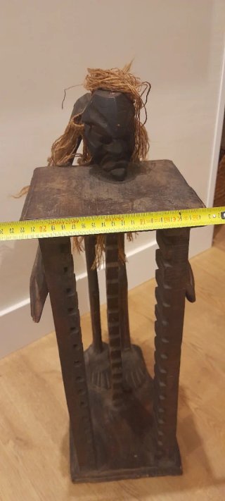 Figura Africana con Almacenaje