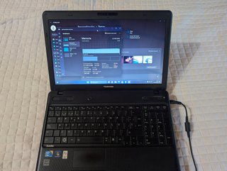 Toshiba Satellite C660-10H Intel i3