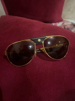Gafas Cartier Doradas y Negras