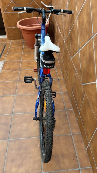 Bicicleta Orbea Dakar Sport tamaño 18 y 8 marchas