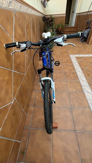 Bicicleta Orbea Dakar Sport tamaño 18 y 8 marchas