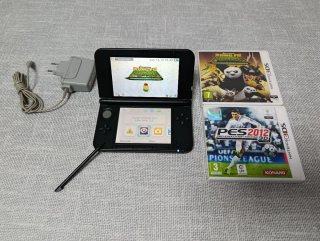 Consola Nintendo 3DS XL Roja / Negra