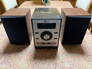 Mini cadena LG