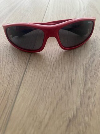 Gafas de sol para niños/as pequeños/as.
