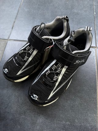 Sapatos BTT Tamanho 37