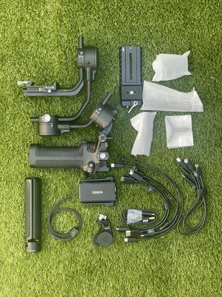 Estabilizador DJI Ronin SC-2 Pro Combo
