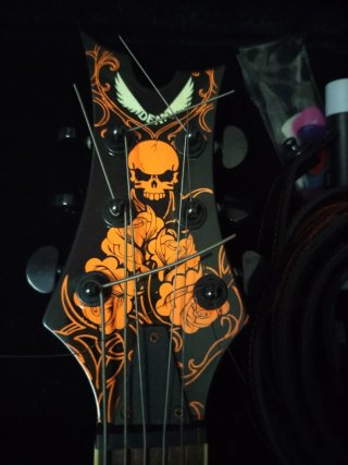 Guitarra Eléctrica Dean Vendetta Revenge