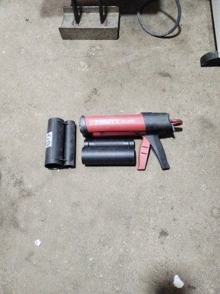Pistola Hilti MD 2000 para resina