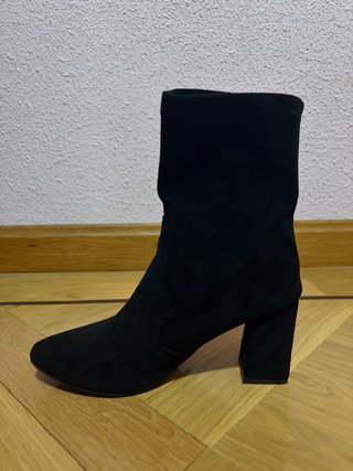 Botines Negros de Tela