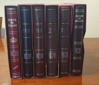 Colección de 6 Álbumes de Sellos