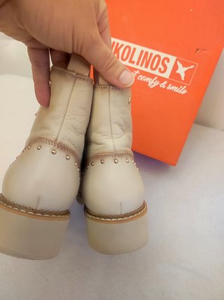 Botines Pikolinos Beige