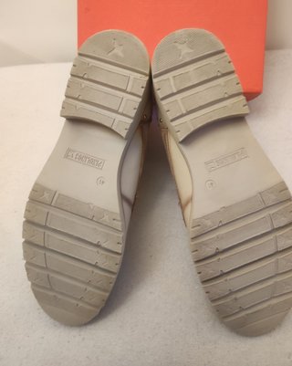 Botines Pikolinos Beige