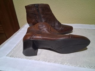 Botines de cuero marrón Talla 39
