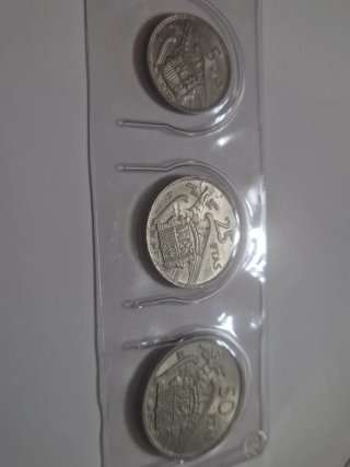 Lote 5, 25 y 50 Ptas 1957 Franco