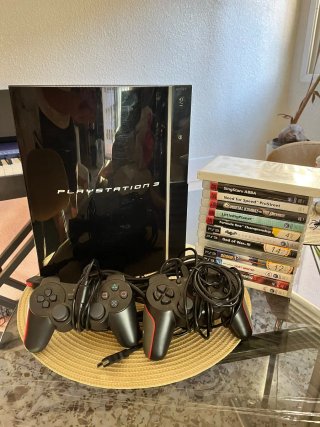 Playstation 3 fat + 2 mandos + juegos