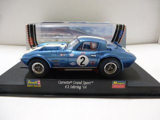 Revell NUEVO Corvette Grand Sport 1964 SCALEXTRIC