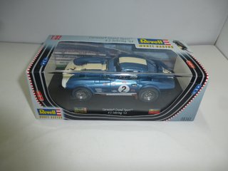 Revell NUEVO Corvette Grand Sport 1964 SCALEXTRIC