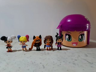 GRAN LOTE DE FIGURAS Y ESCENARIOS PINYPON