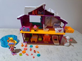 GRAN LOTE DE FIGURAS Y ESCENARIOS PINYPON