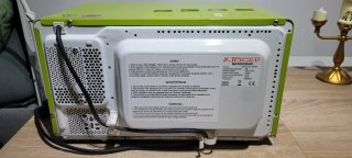 Microondas Jocel verde un poco loco