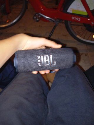 Altavoz JBL Portátil Negro
