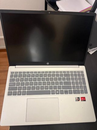 Portátil HP Ryzen 5 16GB RAM 1TB