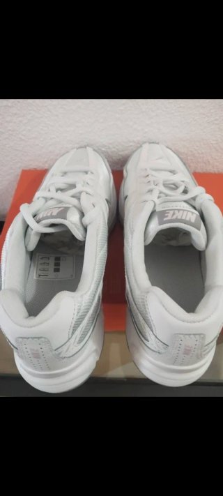 Zapatillas Nike Initiator,mujer Talla 40 nuevas