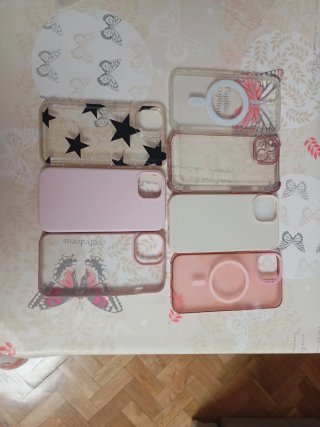 Set di 7 custodie per iPhone 13