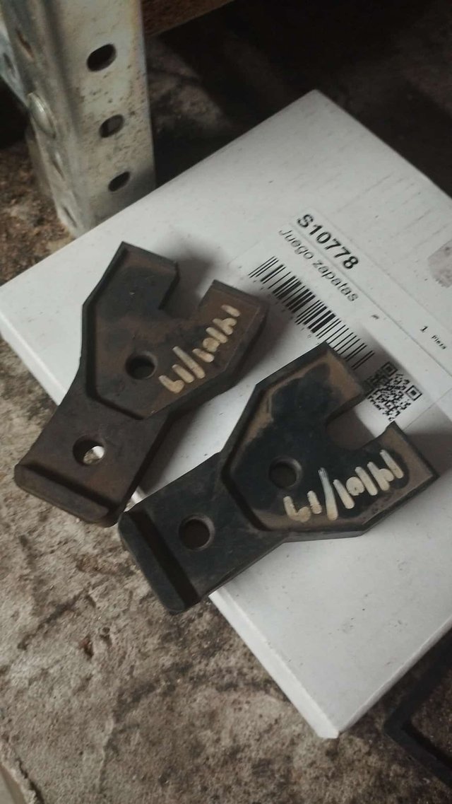 2 Soportes de goma para intermitentes Vespino