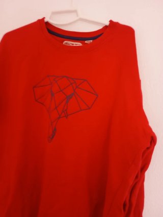 Sudadera MOTIBA roja con estampado