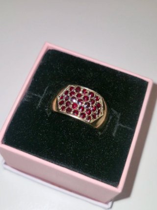 Anillo Plata chapada en Oro con Granates