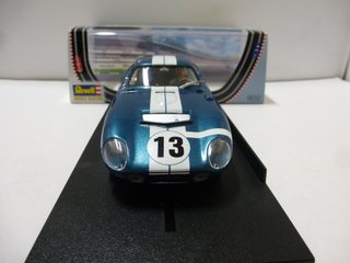 Revell NUEVO Shelby Cobra Daytona Coupe SCALEXTRIC